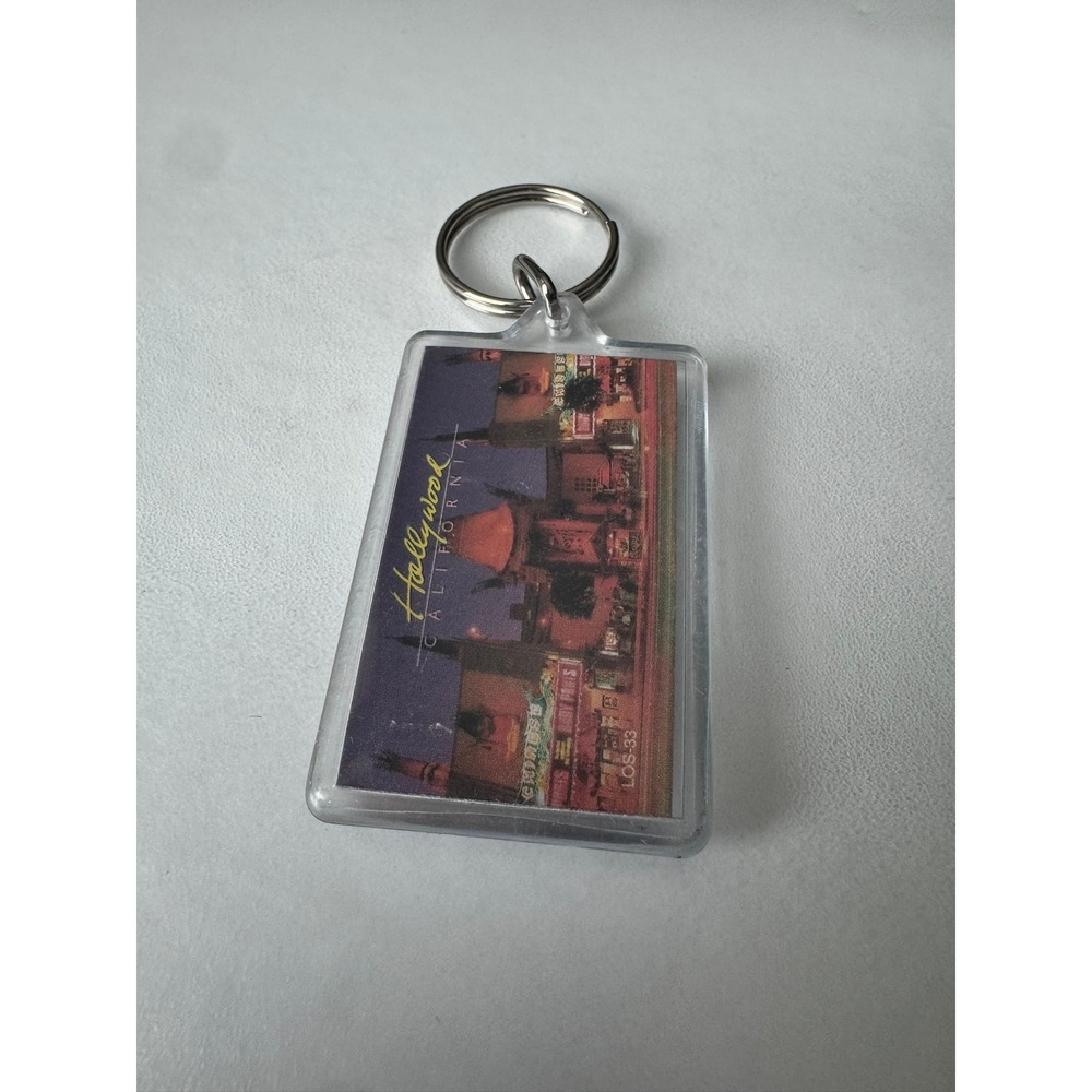 Vintage Hollywood California Chinese Theatre Acrylic Keychain Souvenir LOS-33